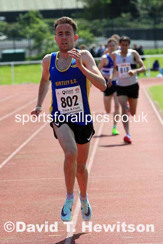 Senior Mens 1500 metres, 2023 North Eastern Track and Field Champs., Middlesbrough Sports Village, Middlesbrough. Photo: David T. Hewitson/Sports for All Pics